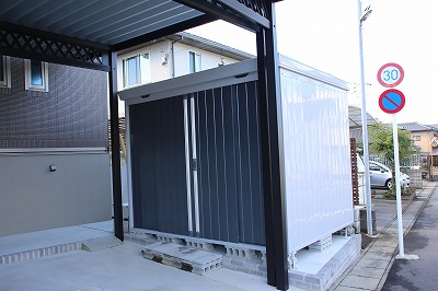 犬山市　物置工事